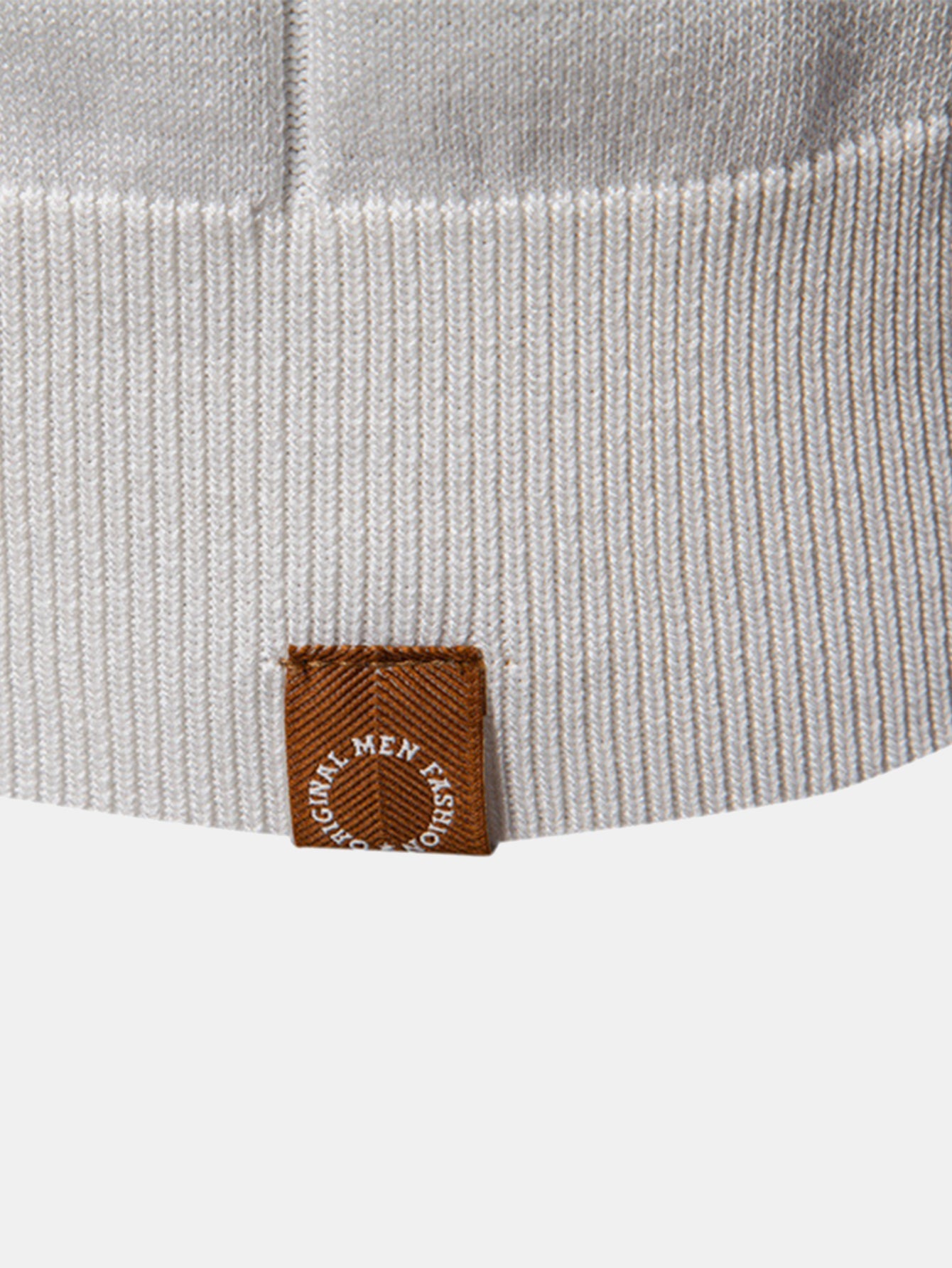 Polo de punto con cremallera y ribete en contraste y pantalones cortos chinos de algodón