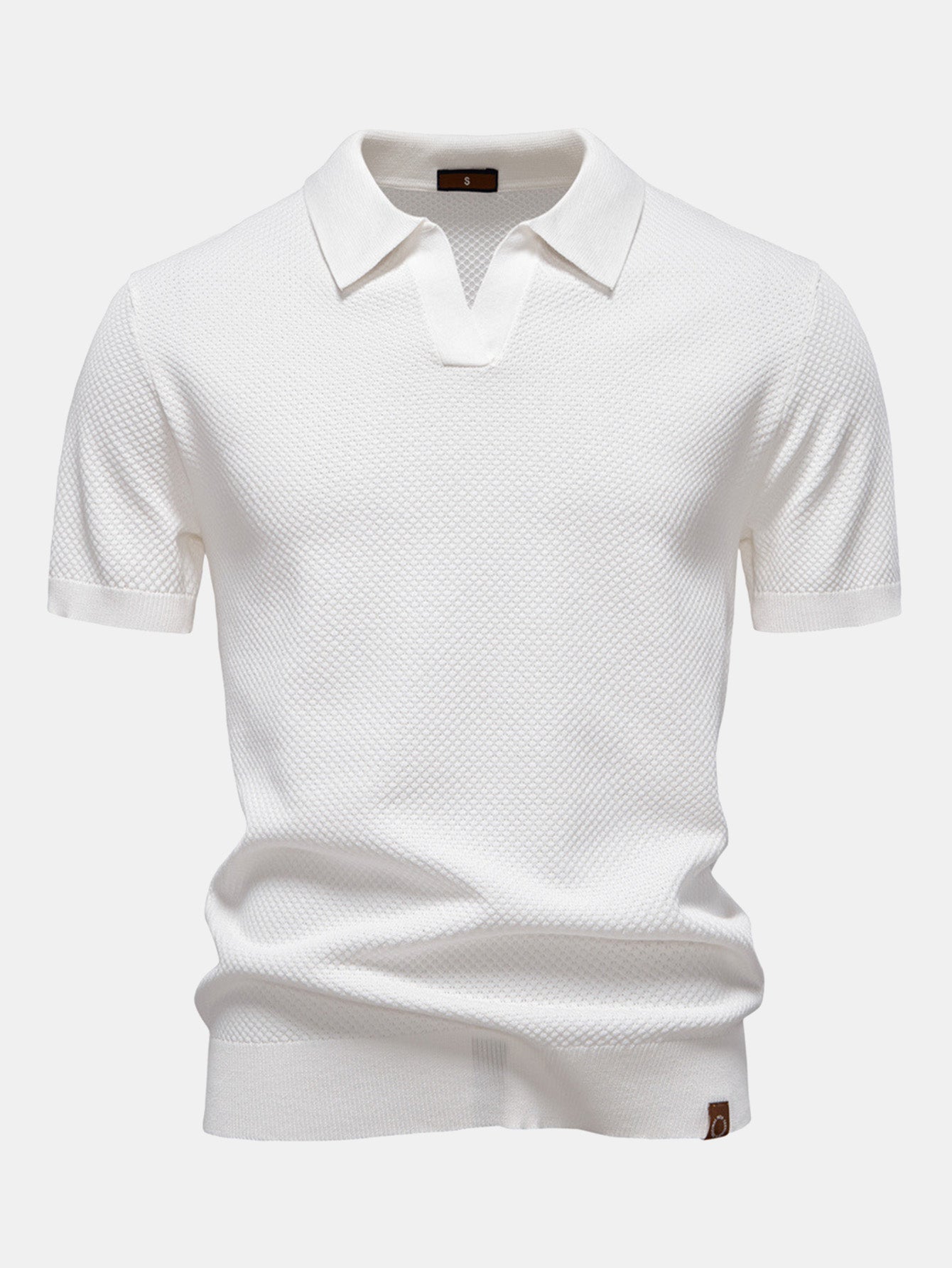 Polo de punto con textura de piña y cuello en V y pantalones rectos acanalados