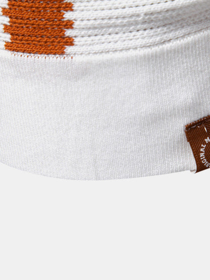 Polo de punto a rayas con cuello en V y pantalones cortos chinos de algodón