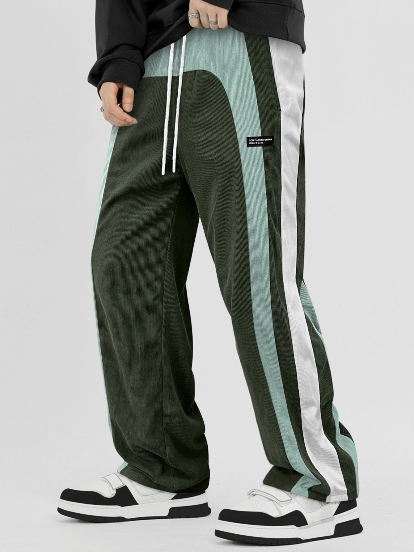 Pantalones rectos de pana con bloques de color