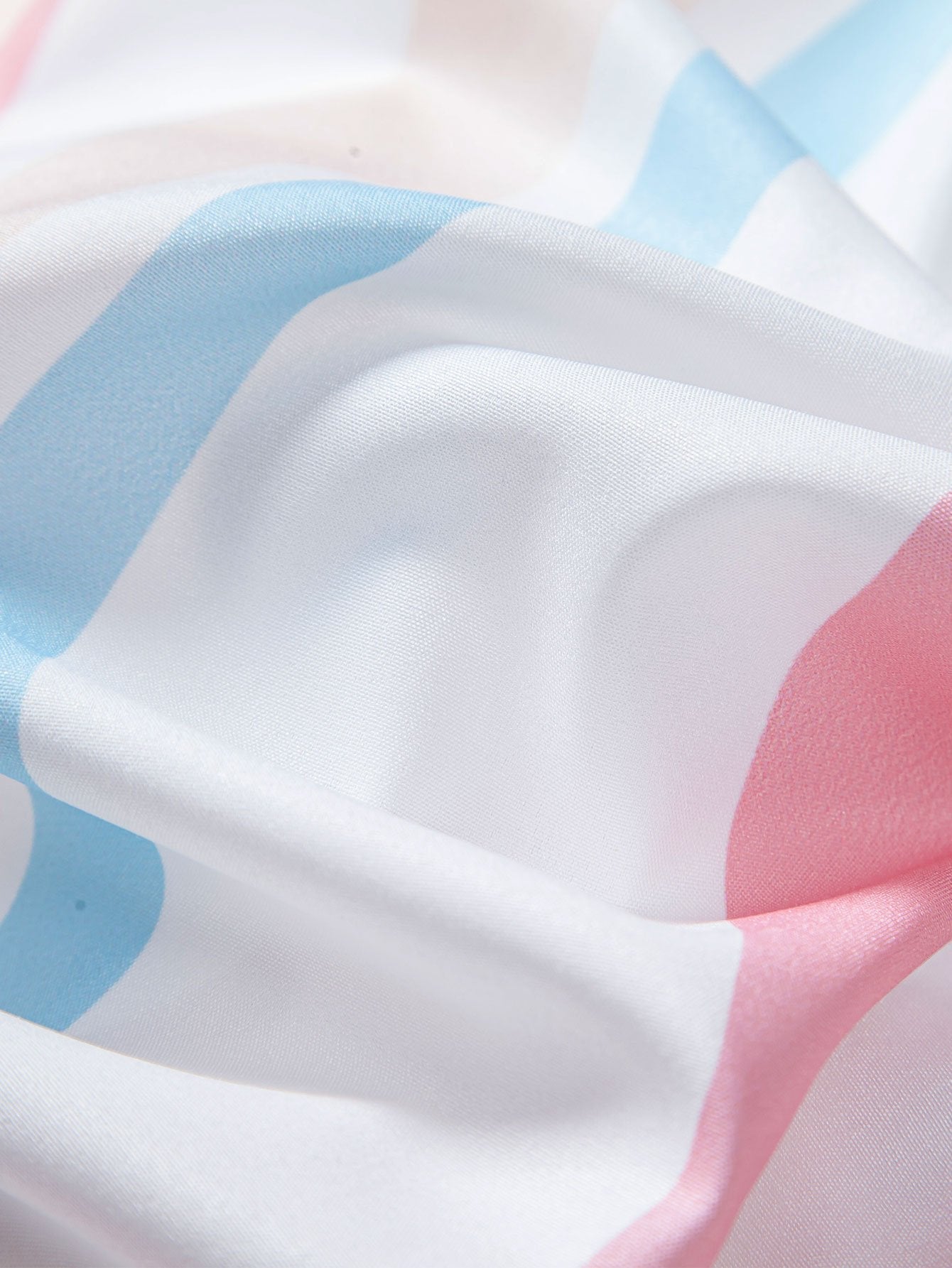 Camisa abotonada con estampado de rayas de colores