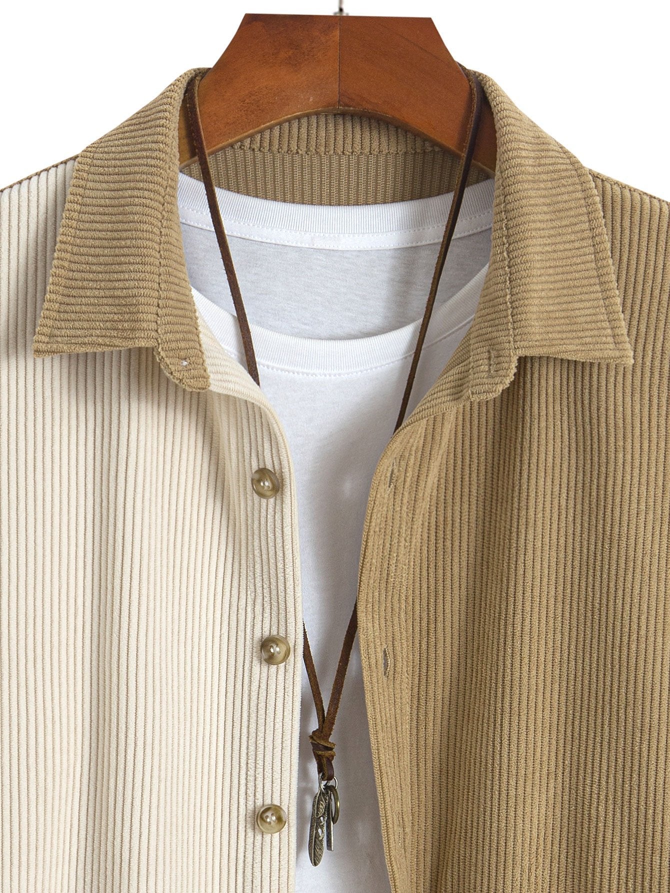 Camisa de pana con botones y bloques de color